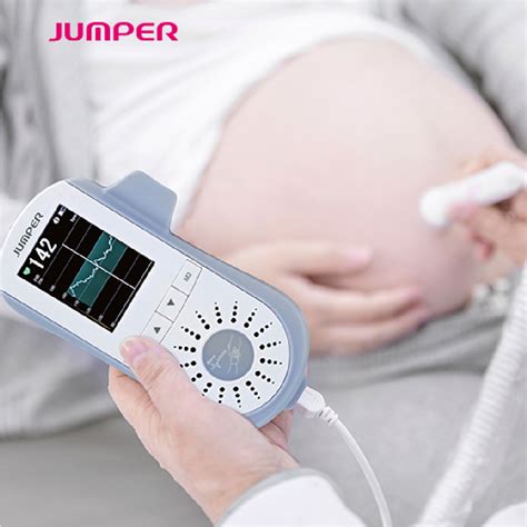 Infografic cu pașii de utilizare a monitorului fetal Doppler