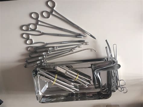 instrumentar medical pentru chiuretaj