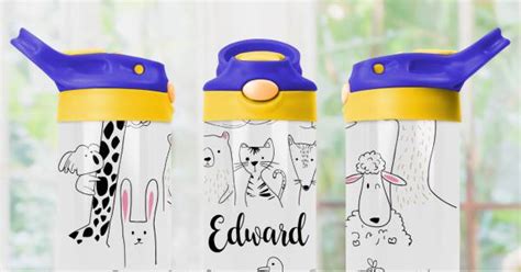 Infografic comparativ cu diverse tipuri de sticle pentru copii: cu pai, cu gură largă, izolate, cu mânere.