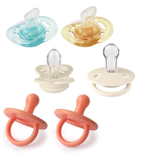 Comparație vizuală a mărimilor de suzete și a materialelor (silicon vs. latex)