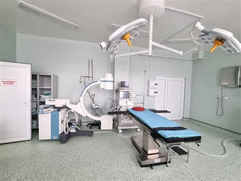 Secțiuni interioare ale maternității: saloane, săli de naștere, bloc operator