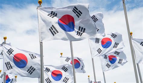 Fabrică modernă de producție din Coreea de Sud, simbolizând dezvoltarea industrială