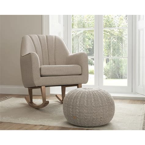 Fotoliu de alaptat Deluxe Daisy in camera copilului