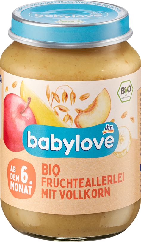 Ilustrație cu diverse produse din gama babylove pentru îngrijirea bebelușilor