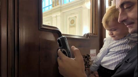 Tom Hardy alături de fiul său