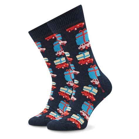 Infografic cu tipuri de șosete pentru copii: clasice, sport, din bumbac, groase, cu modele, de Crăciun.