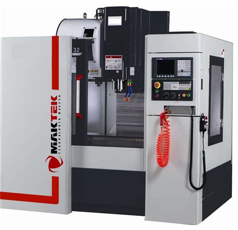 Utilaj CNC pentru tăierea precisă a profilelor metalice