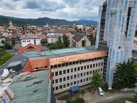 Stadiul actual al stadionului înainte de reabilitare