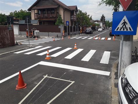 Schema unei intersecții denivelate între două drumuri publice