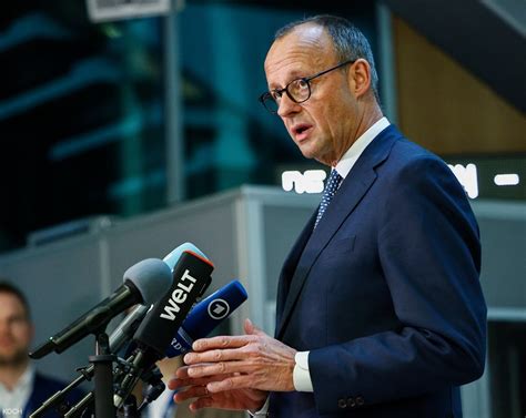 Comparație grafică a legislației privind avortul în Germania, Franța și Irlanda