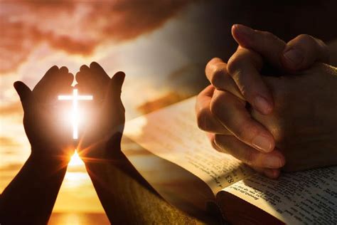 O mână întinsă către o persoană care suferă, simbolizând ajutorul pastoral