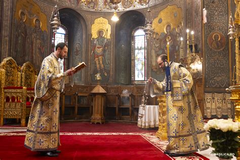 Ilustrație cu un calendar pe care este marcată sărbătoarea Bunei Vestiri.