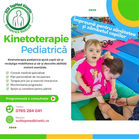 Copil care efectuează exerciții de kinetoterapie sub supravegherea unui specialist