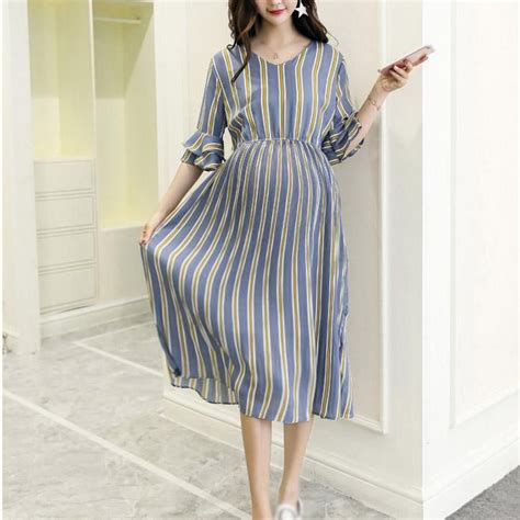 Colaj cu diverse ținute de modă pentru prințese gravide din jocuri