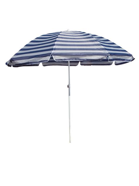 set de accesorii pentru plajă: umbrelă, prosoape, jucării, cremă de protecție solară