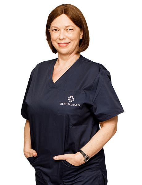 Portretul medicului Cezara Bucur într-un cadru profesional