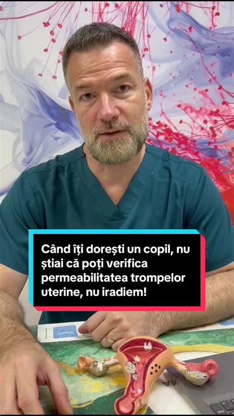 O imagine ecografică a uterului și trompelor uterine cu aderențe