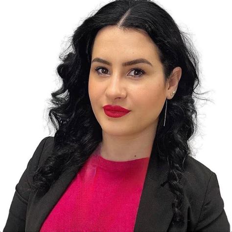 imagine interioară a clinicii cu dotări moderne