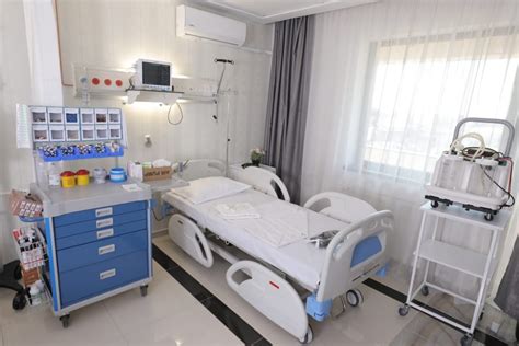 salon spitalizare modern cu paturi adaptate