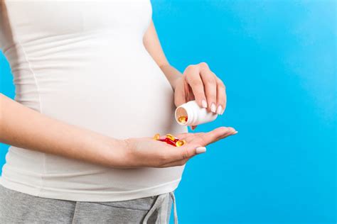 Grafic comparativ al utilizării medicamentelor în sarcină pe regiuni