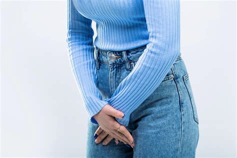 ilustrație a simptomelor candidozei vaginale